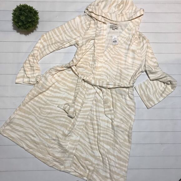 Loft NWT Cream White Zebra Print Hooded‎ Robe Dressing Gown Women’s Size Medium - Picture 1 of 3